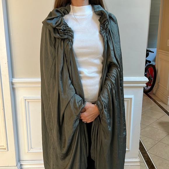 Alexander Wang Cape - Picture 2 of 3